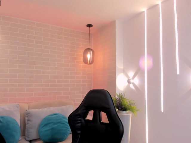 MayaMoretti live cam on BongaCams