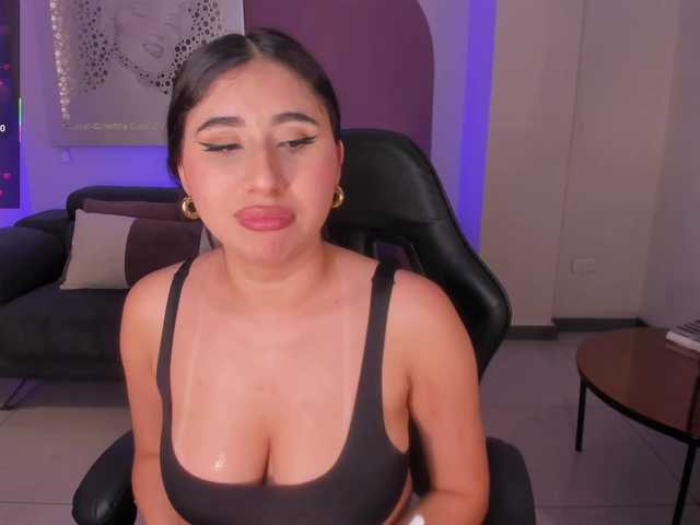 MayaMoretti live cam on BongaCams