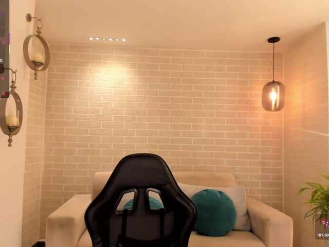 MayaMoretti live cam on BongaCams