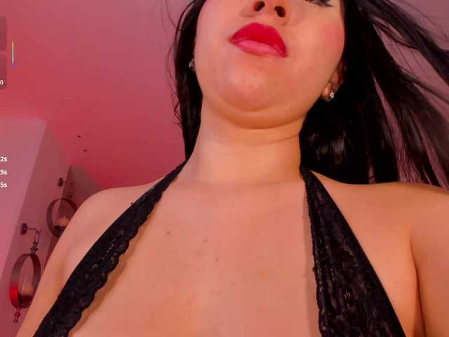 MayaMoretti live webcam show