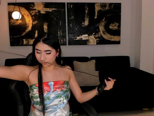 MayaMoretti live cam on BongaCams