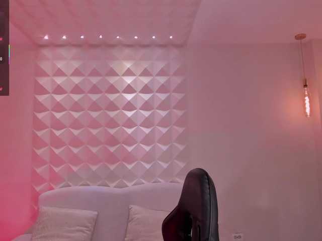 MayaMoretti live cam on BongaCams