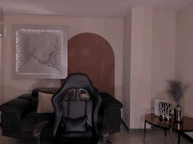 MayaMoretti live cam on BongaCams