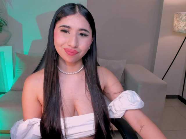 MayaMoretti live cam on BongaCams