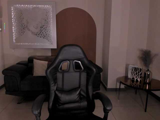 MayaMoretti live cam on BongaCams