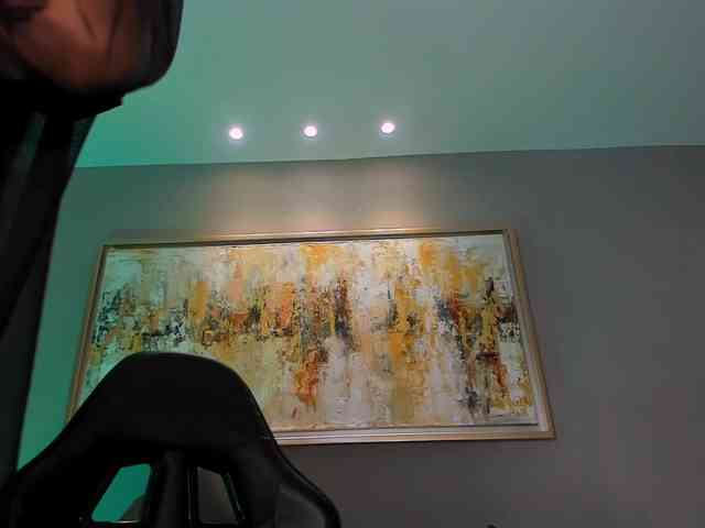 MayaMoretti webcam