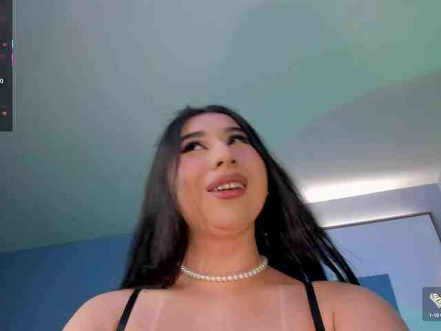 MayaMoretti webcam