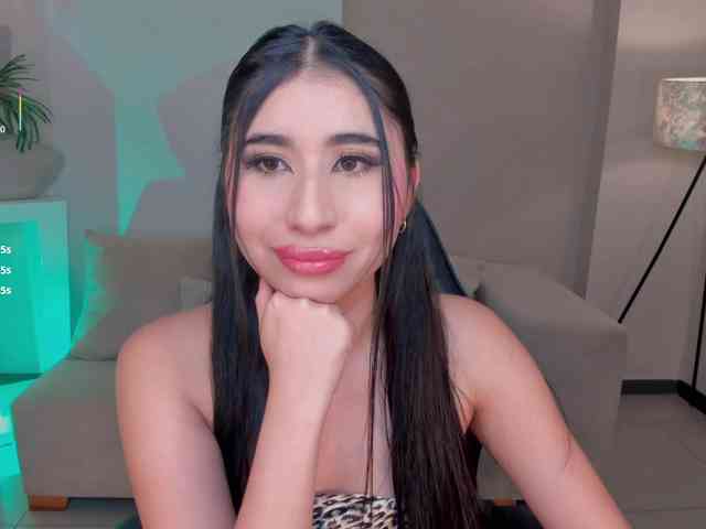 MayaMoretti webcam
