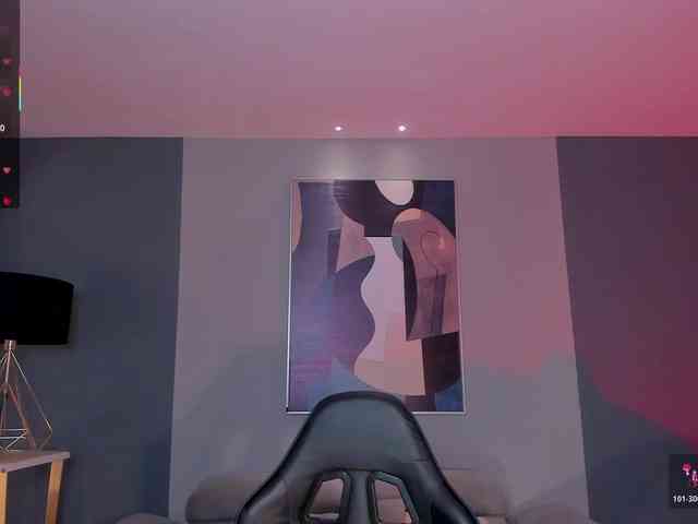 MayaMoretti webcam
