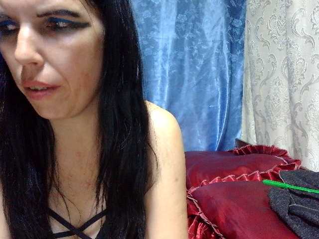 Evalipsievam live cam on BongaCams