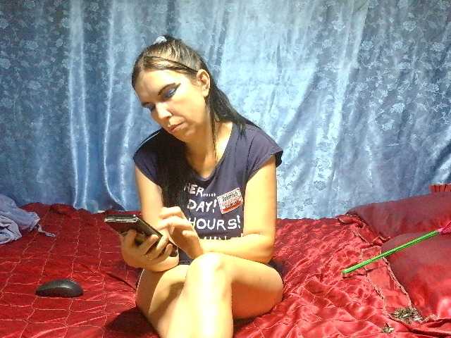 Evalipsievam live cam on BongaCams