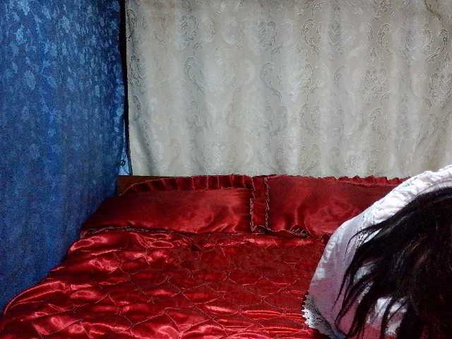 Evalipsievam live cam on BongaCams