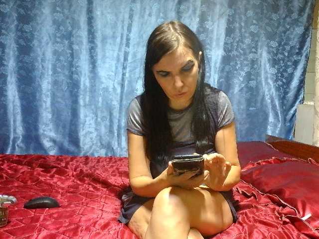 Evalipsievam live cam on BongaCams