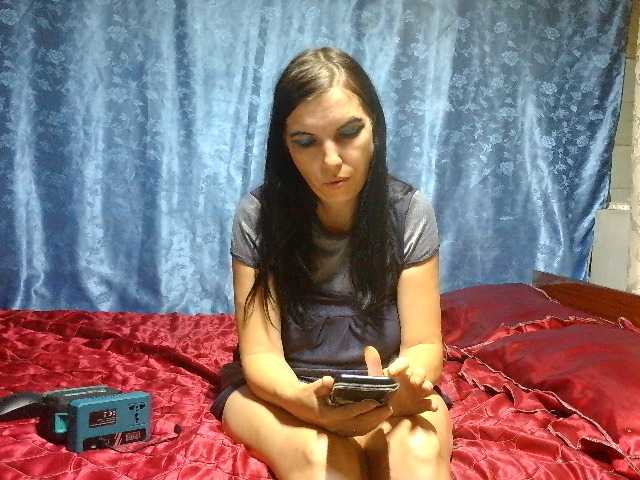 Evalipsievam live cam on BongaCams
