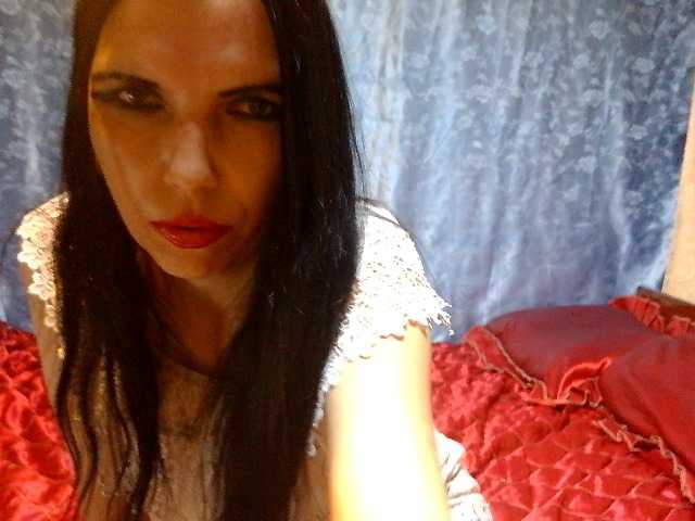 Evalipsievam live cam on BongaCams