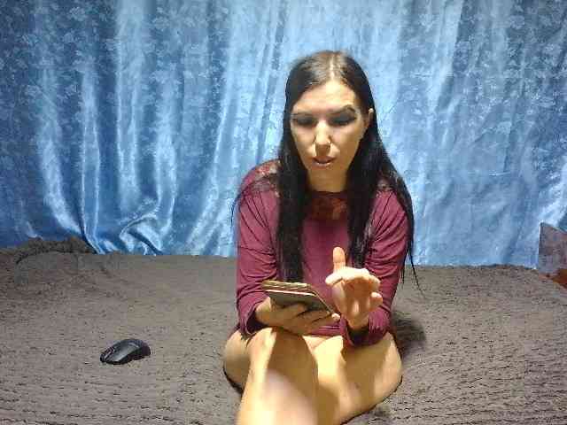 Model: Evalipsievam