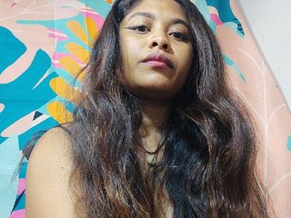 Brendah23's Live Webcam