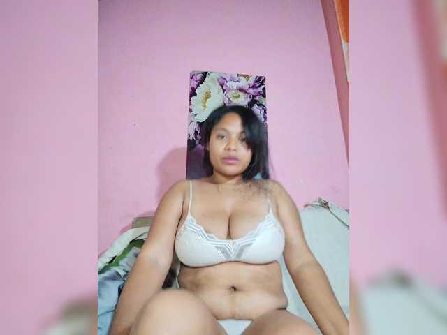 Brendah23 – currently Offline