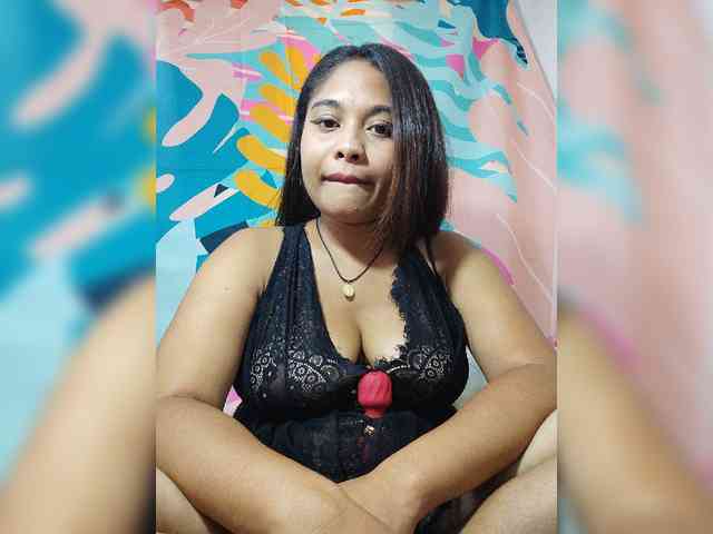 Brendah23 webcam