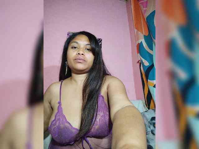 Brendah23 webcam