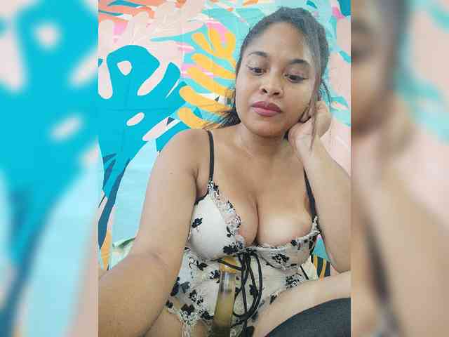Brendah23 webcam