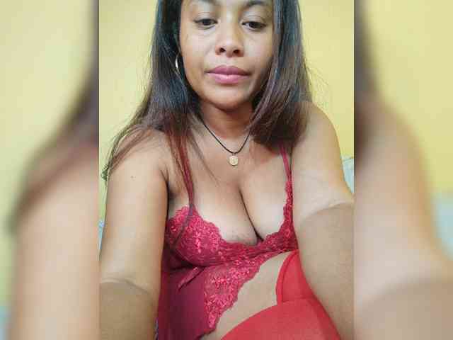 Modèle: Brendah23
