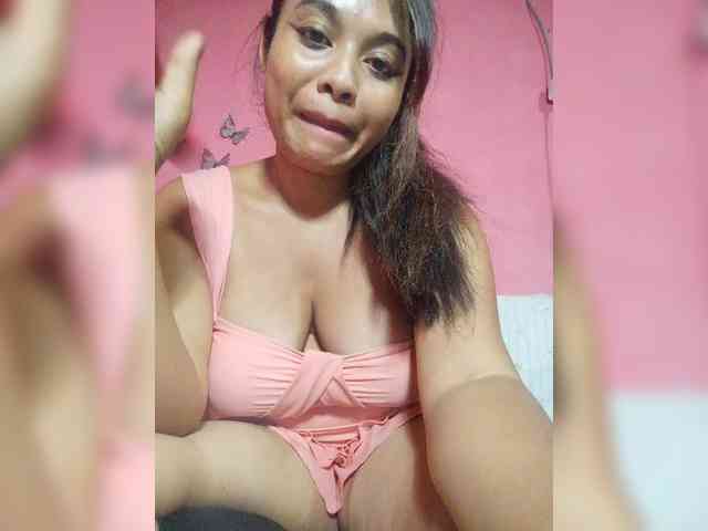 Brendah23 webcam
