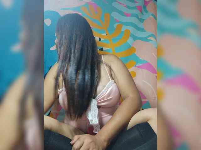 Brendah23 webcam