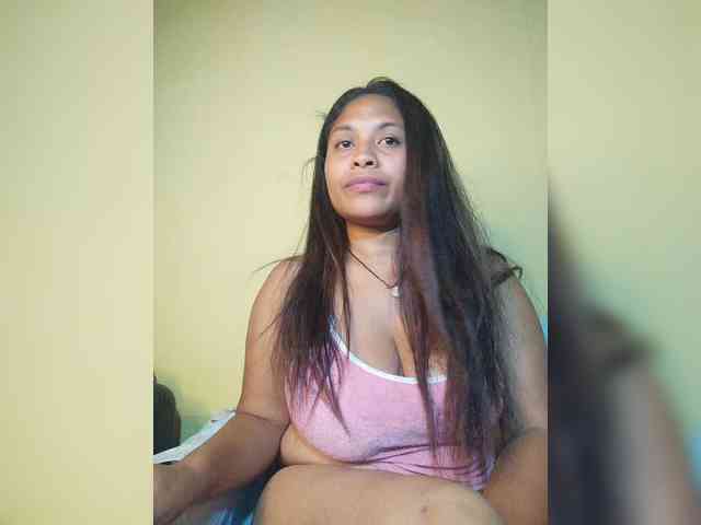 Brendah23 webcam