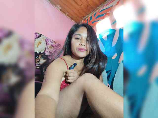 Brendah23 webcam