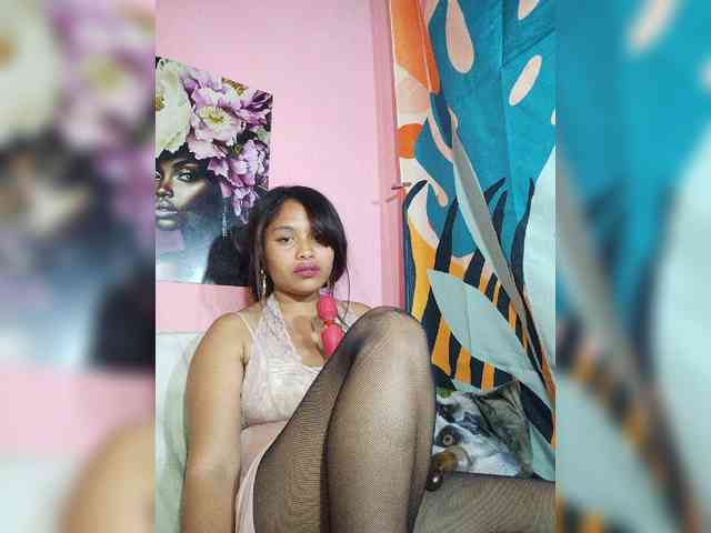 Brendah23 webcam