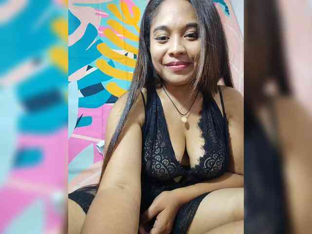 Brendah23 webcam