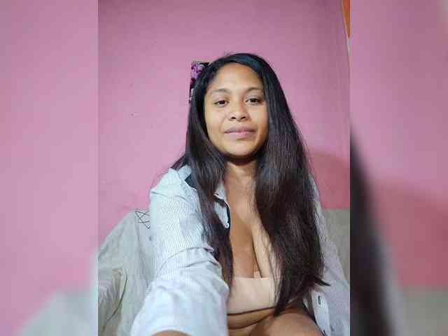 Brendah23 webcam