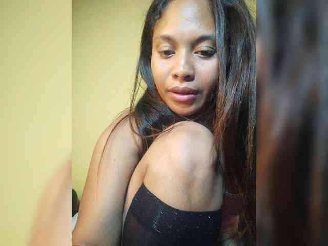 Brendah23 webcam