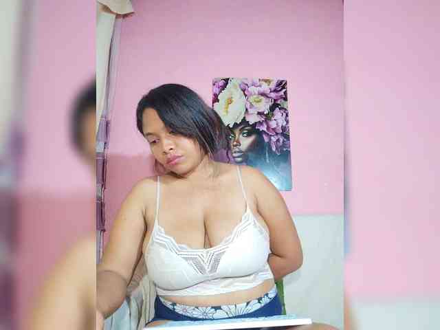 Brendah23 Brendah23