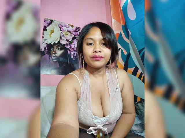 Brendah23 webcam