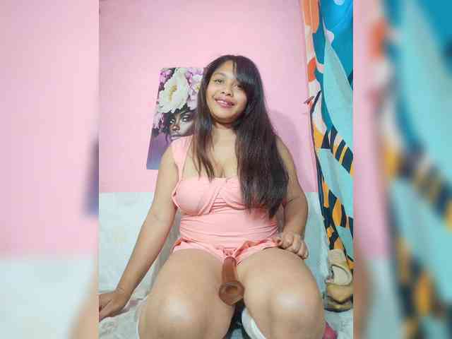 Brendah23 webcam
