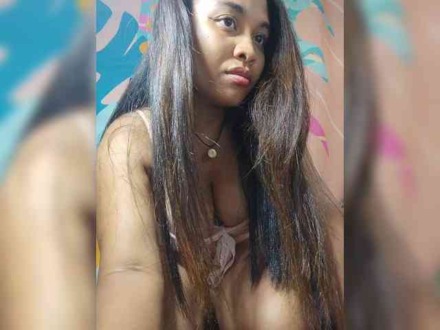 Brendah23 webcam