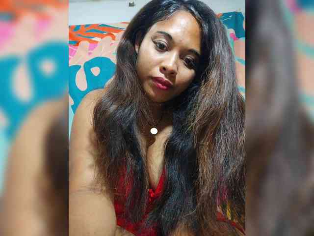 Brendah23 Live Webcam on BongaCams