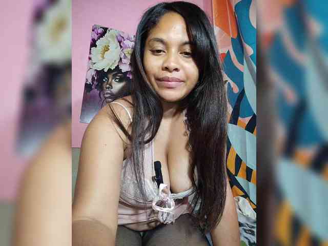 Brendah23 webcam