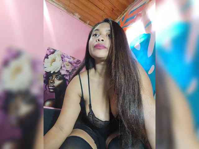 Brendah23 webcam