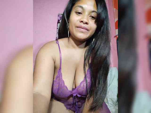 Brendah23 webcam