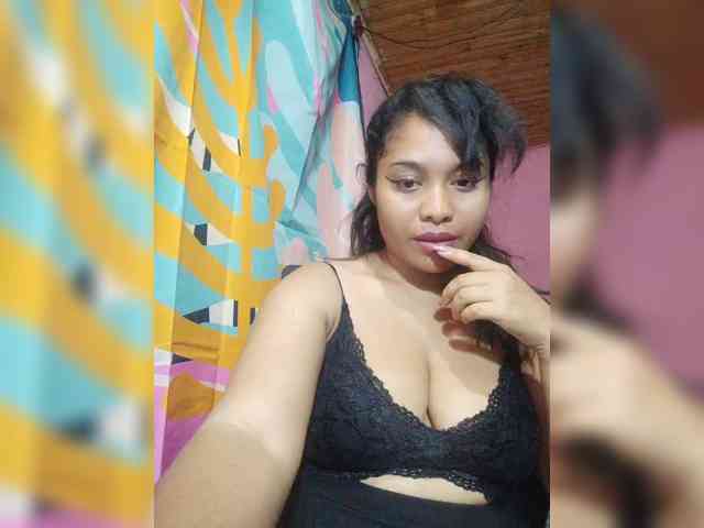 Modèle: Brendah23