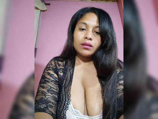 Brendah23 webcam