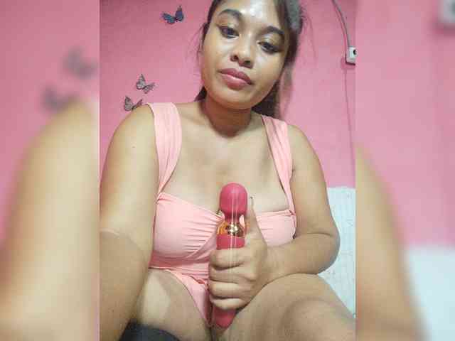 Brendah23 webcam