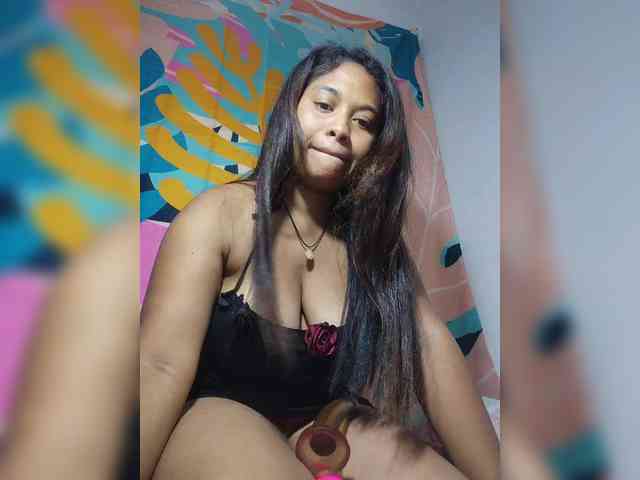 Brendah23 webcam