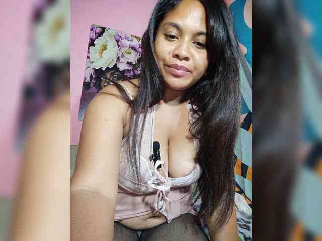 Brendah23 webcam