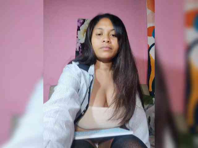 Brendah23 webcam