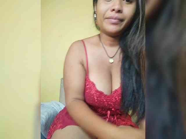 Brendah23 webcam