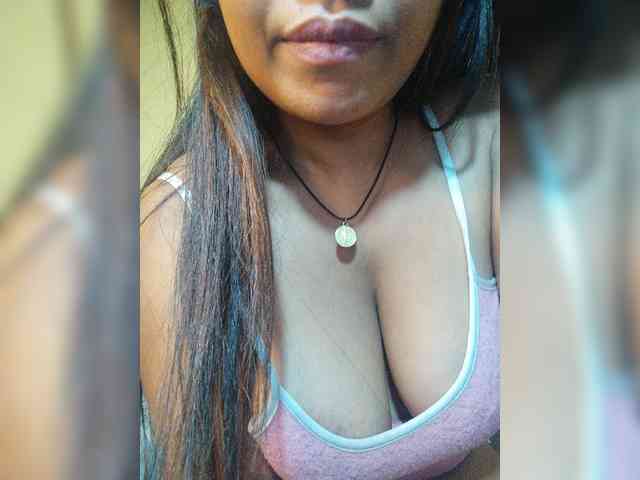 Brendah23 webcam